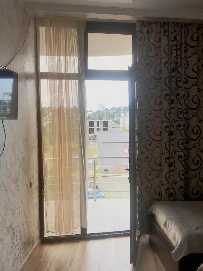 Tiktok House Hotel Kobuleti Ngoại thất bức ảnh